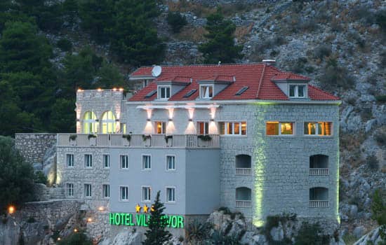 Hotel Villa Dvor